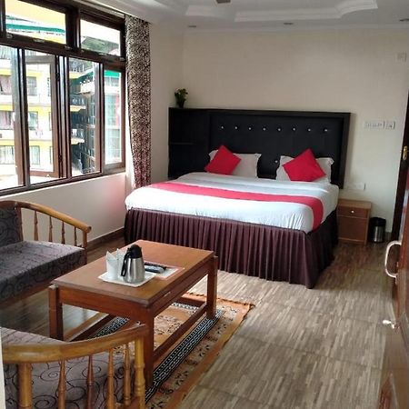 Hotel Ravine Pālampur المظهر الخارجي الصورة